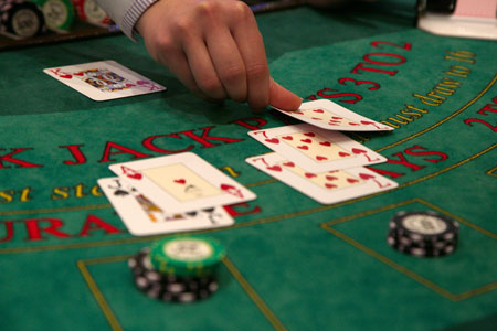 Blackjack spielen mit hohen Einsaetzen